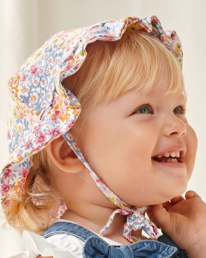 Cappello stampato cotone neonata Mayoral fantasia floreale Delia Mayoral Dalia