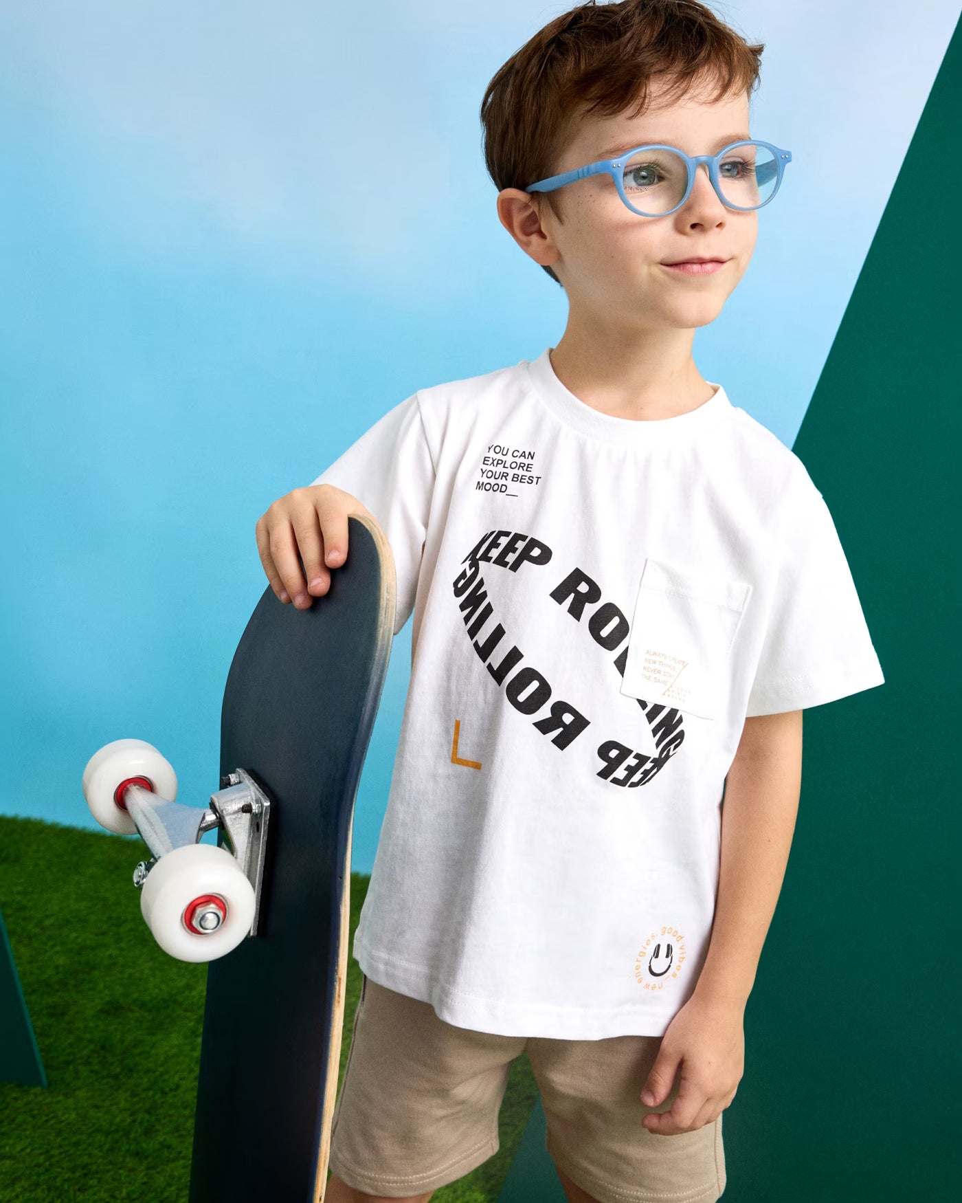 Completo bermuda e maglietta bambino Mayoral scritta Keep rolling Mayoral Bianco