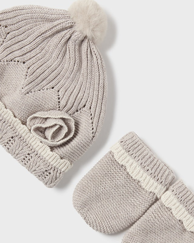 Completo cappello e manopole neonata Mayoral Newborn noce Mayoral Noce