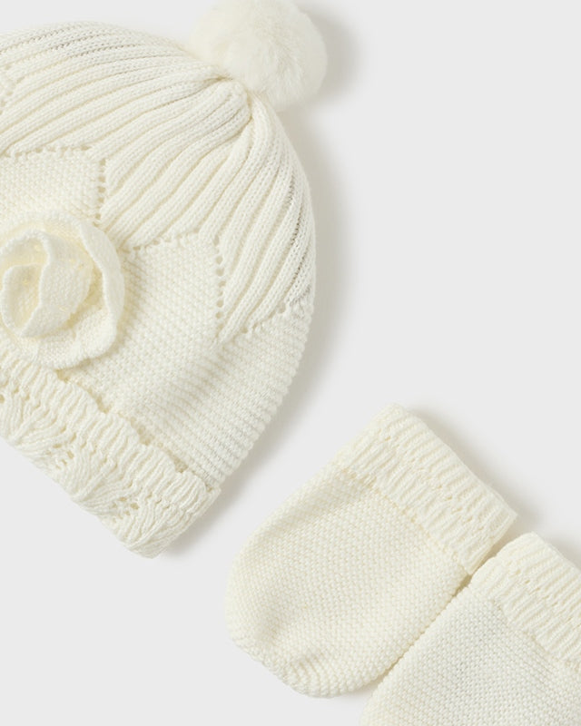 Completo cappello e manopole neonata Mayoral Newborn panna Mayoral Panna