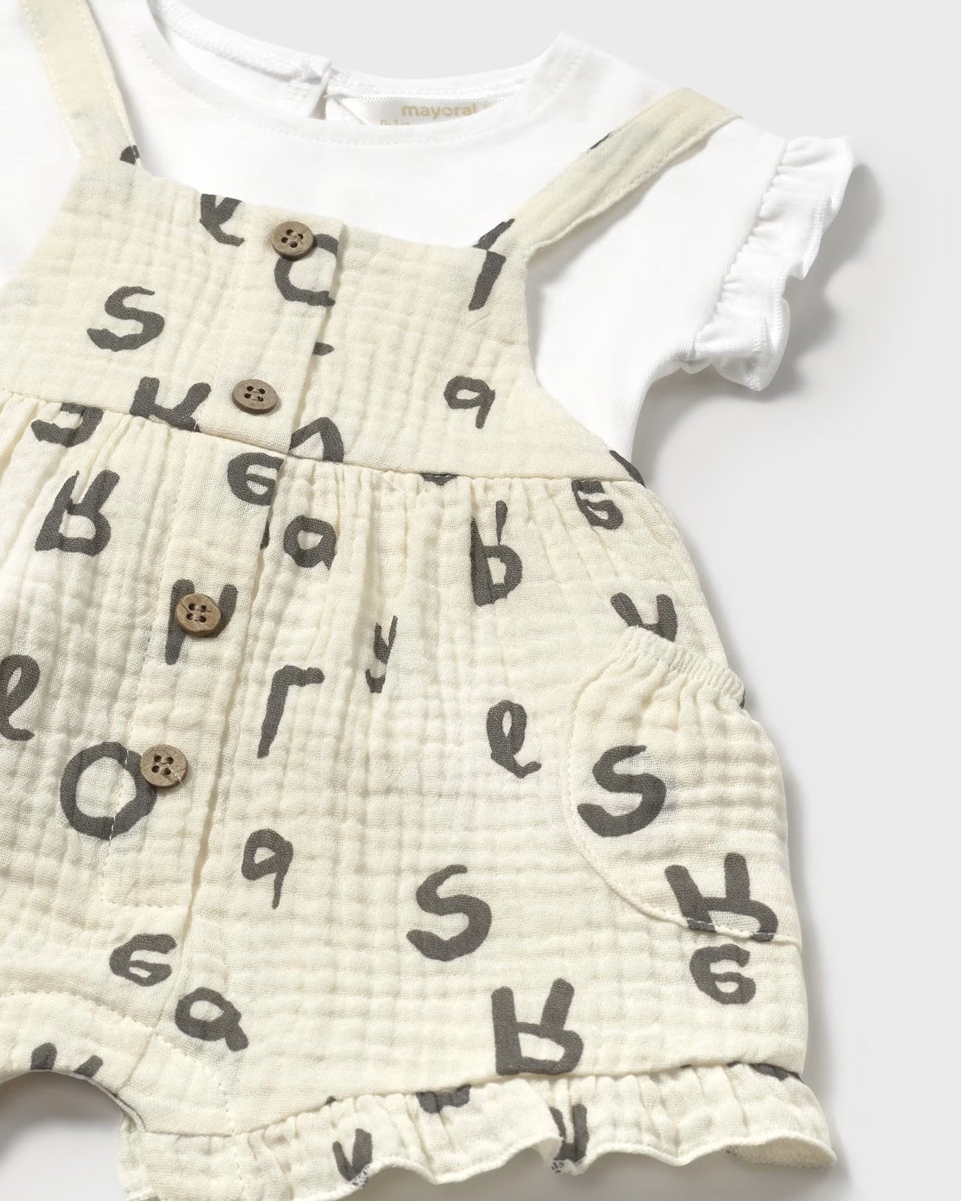 Completo salopette e t-shirt neonata Mayoral Newborn Lettere cecio Mayoral 0-1 Mesi 55cm