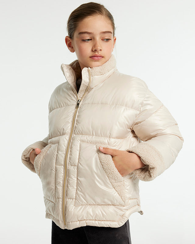 Giubbino dettaglio pellicciotto ragazza Mayoral nero lucido Mayoral Nero