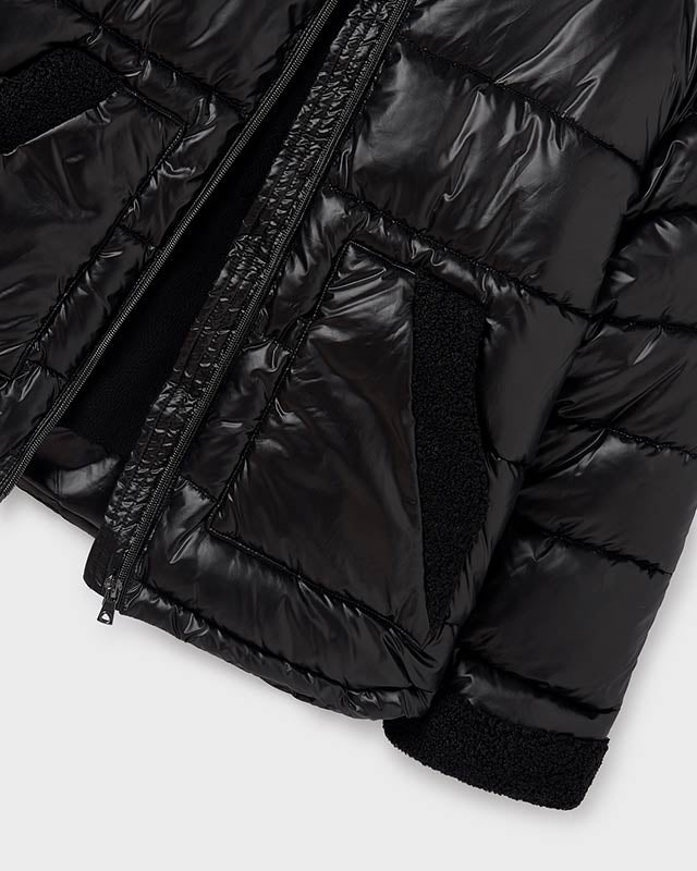 Giubbino dettaglio pellicciotto ragazza Mayoral nero lucido Mayoral Nero