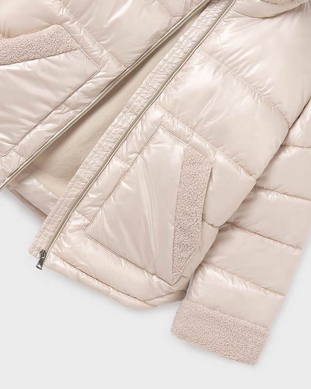 Giubbino dettaglio pellicciotto ragazza Mayoral color perla Mayoral Panna