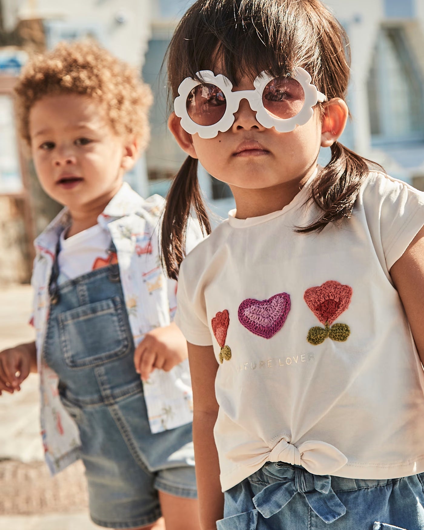 T-Shirt corta nodo neonata Mayoral applicazioni fiori Mayoral Panna
