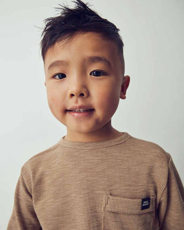 Maglietta bambino Mayoral taschino tinta unita caramello Mayoral 2 Anni 92cm