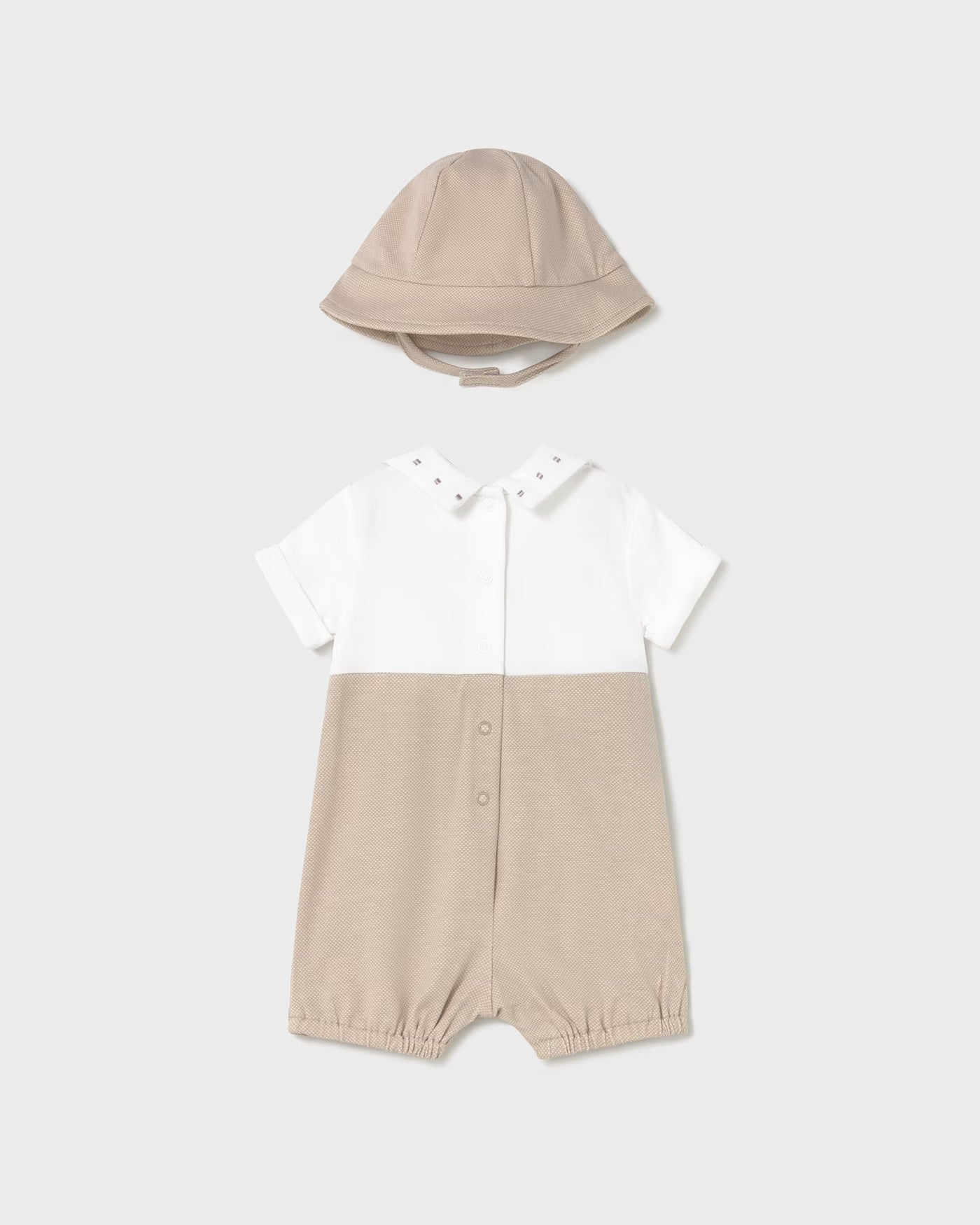 Pagliaccetto finta salopette con cappello neonato Mayoral Newborn beige Mayoral Beige