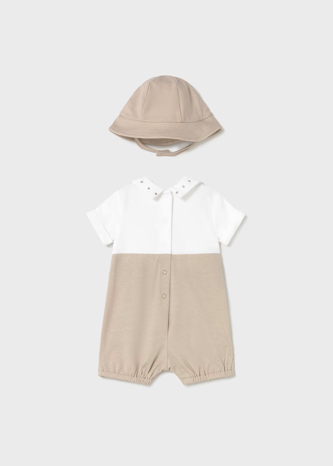 Pagliaccetto finta salopette con cappello neonato Mayoral Newborn beige Mayoral Beige