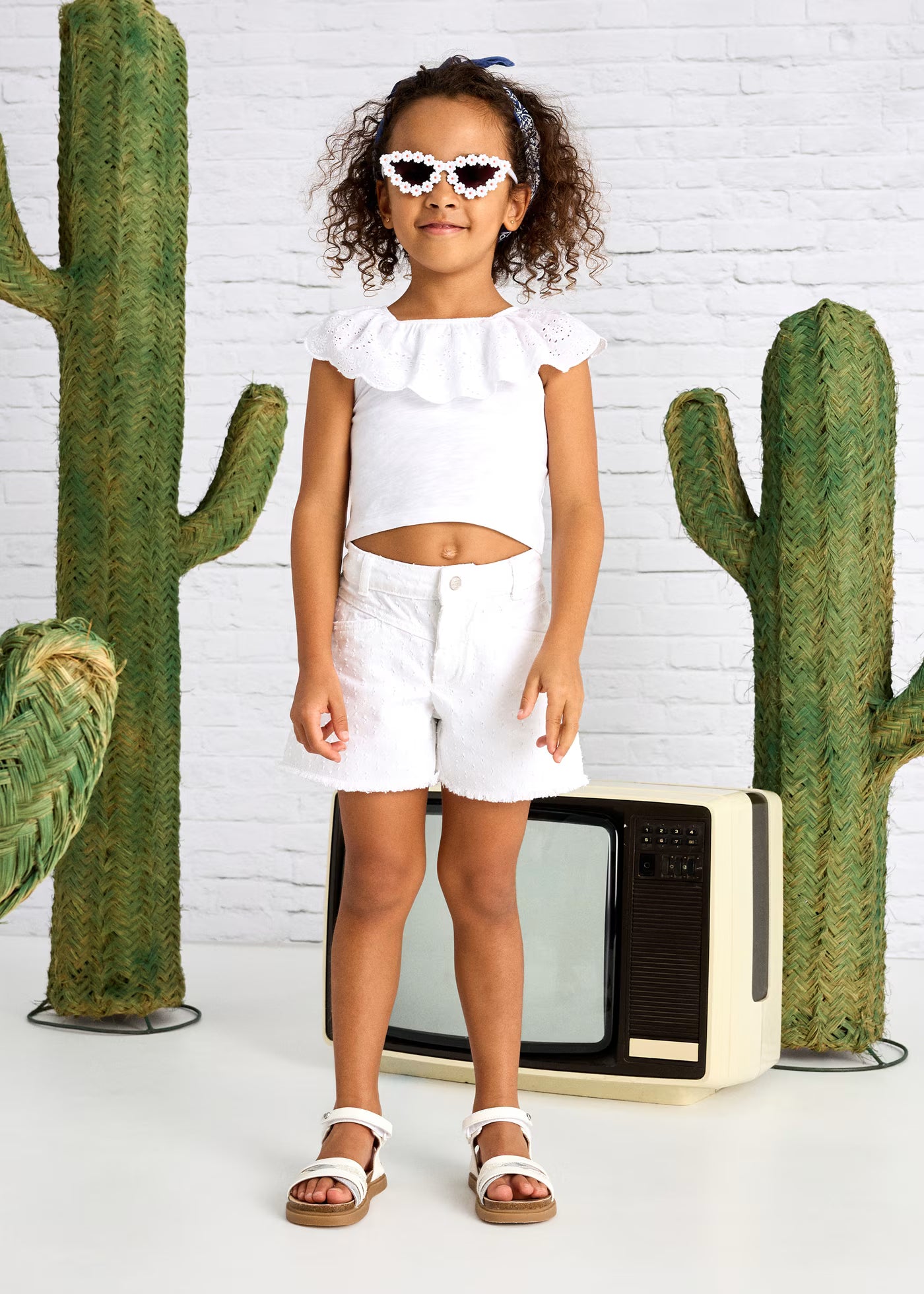 Pantaloncino orlo sfrangiato bambina Mayoral bianco Mayoral Bianco