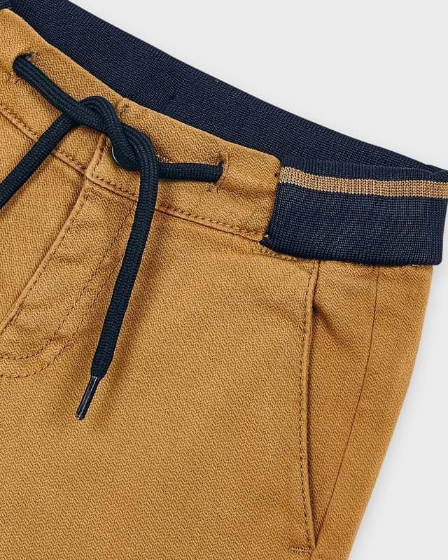 Pantalone strutturato bambino Mayoral soft caramello - ErreGiModaBimbo