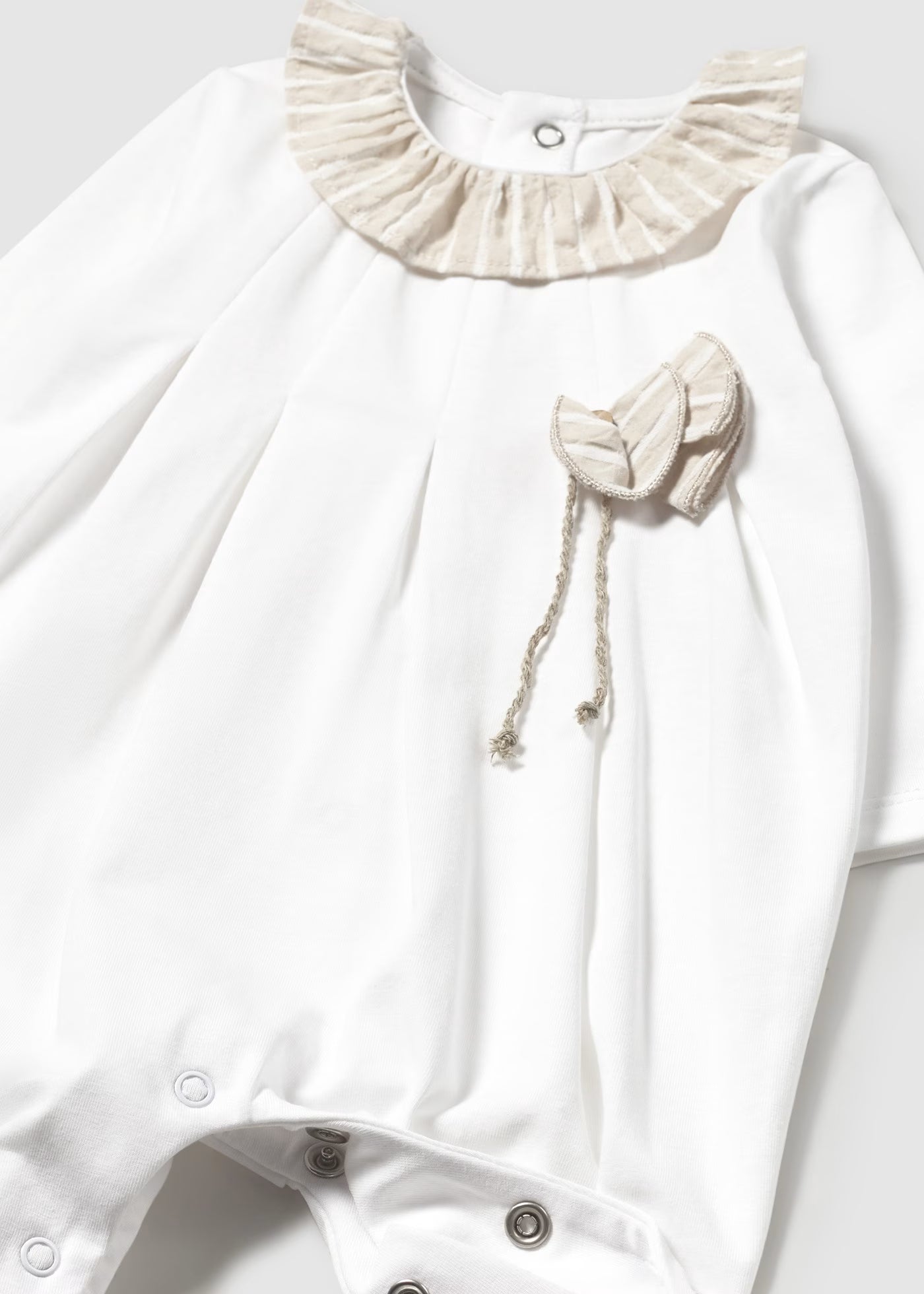 Tutina neonata Mayoral Newborn bianca colletto beige righe Mayoral Bianco