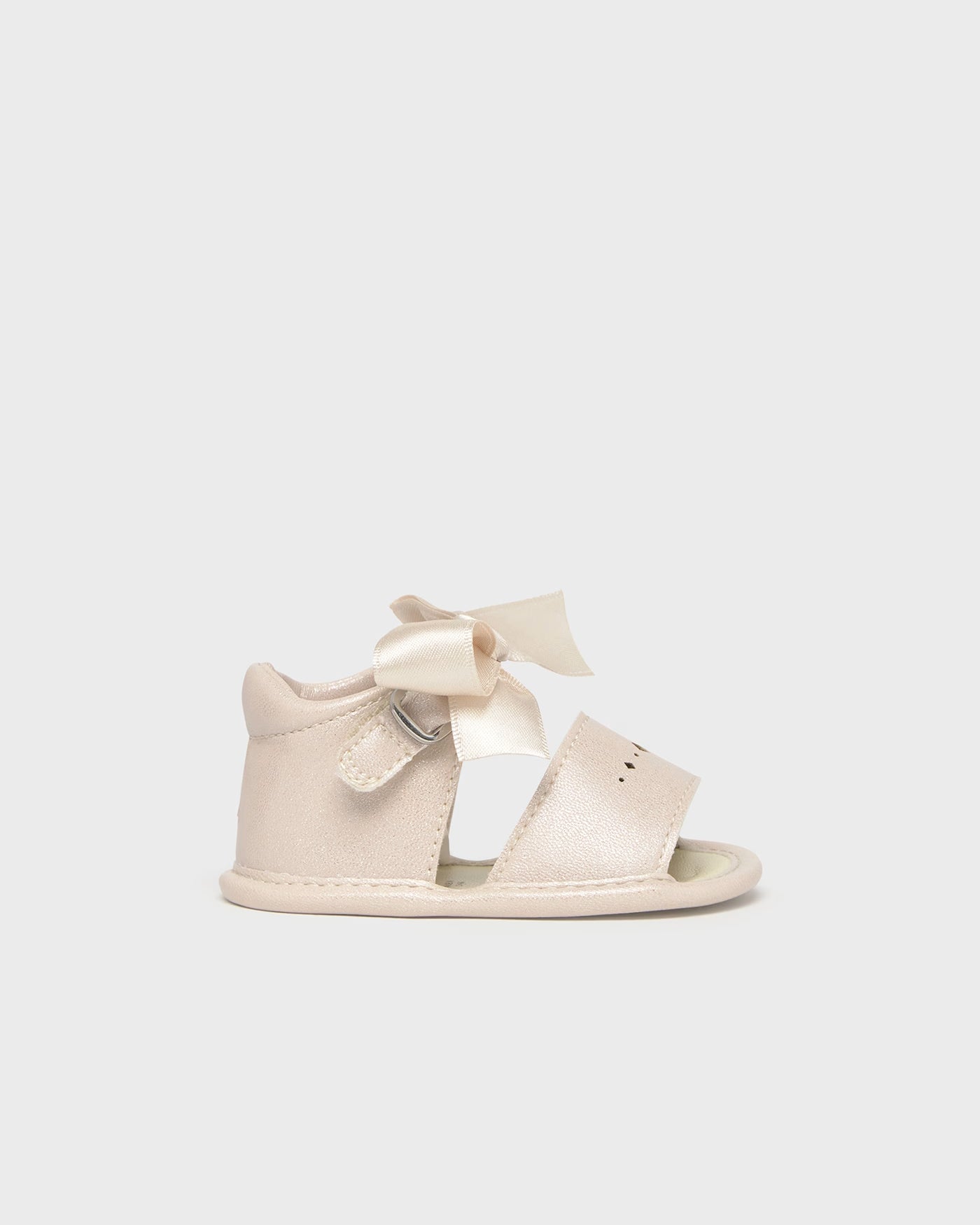 Saldali fiocco neonata Mayoral Newborn beige chiaro Mayoral Beige