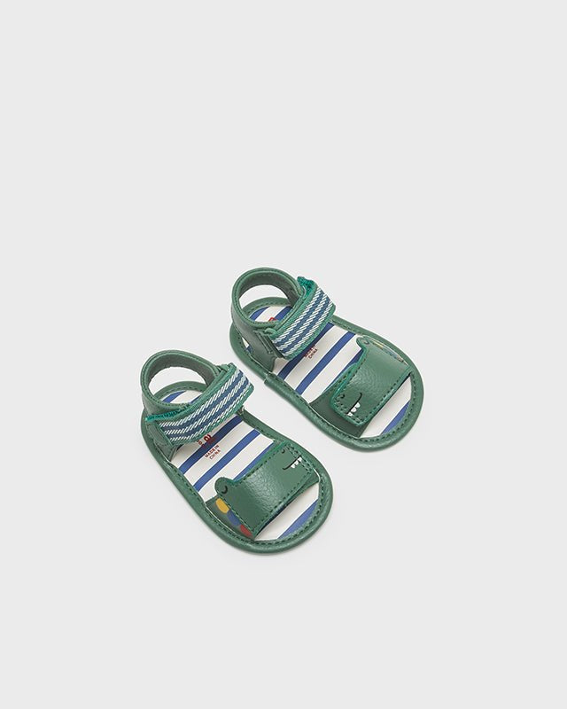Sandaletti neonato Mayoral Newborn verdi - ErreGiModaBimbo
