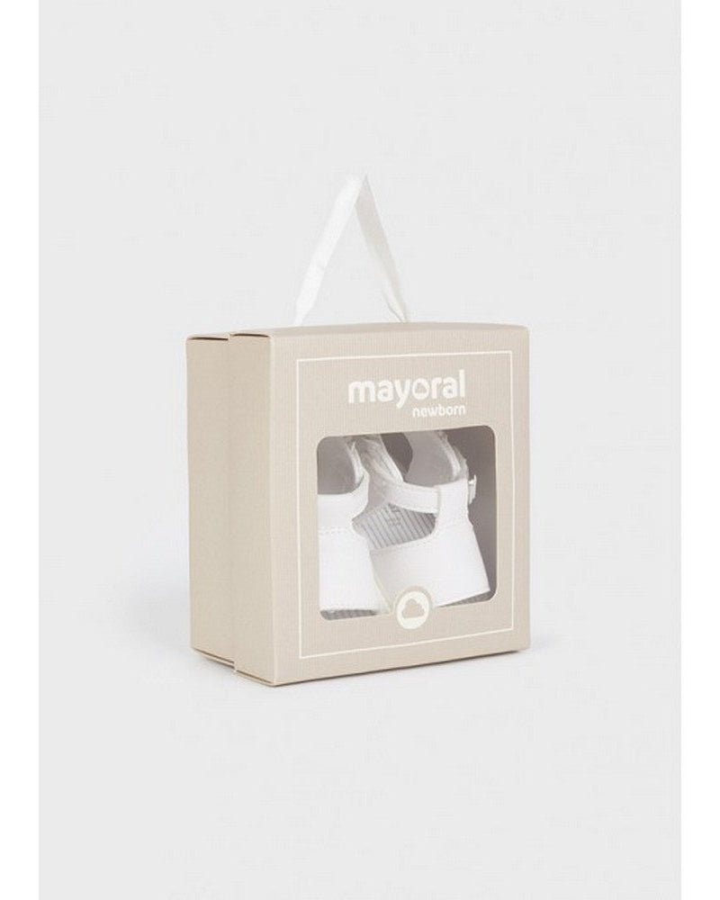 Sandali con fibbia neonato Mayoral Newborn bianco - ErreGiModaBimbo