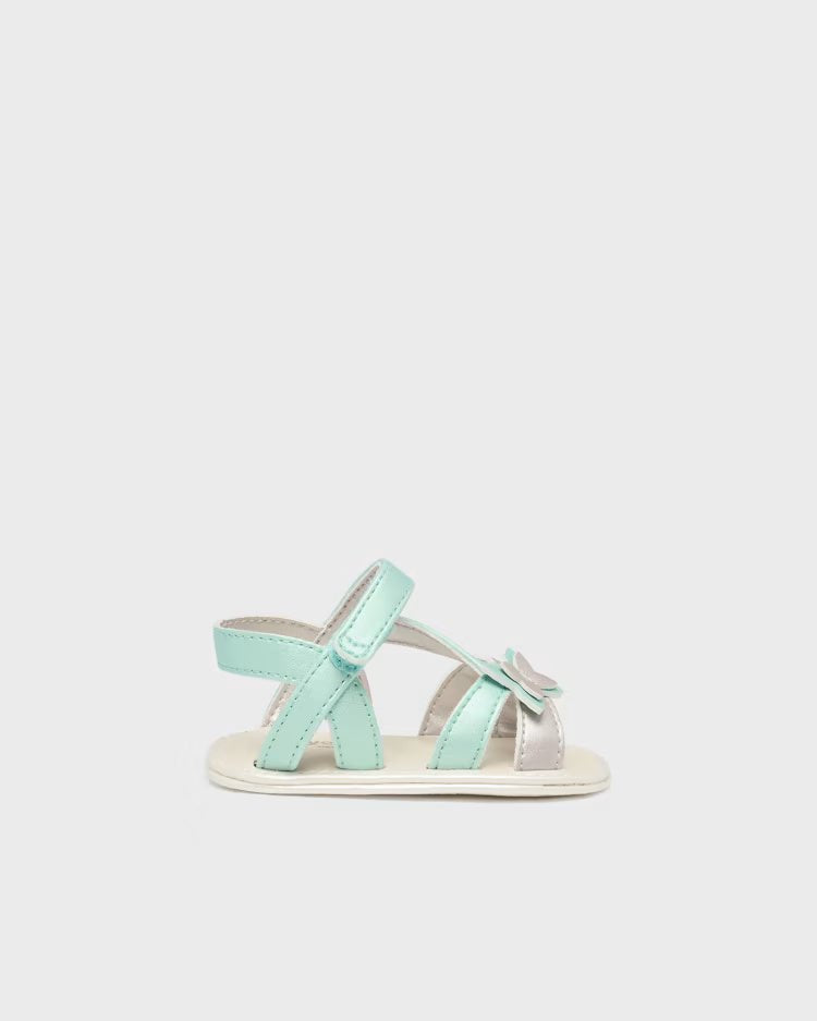 Sandali stampati con chiusura velcro neonata Mayoral Newborn verde acqua - ErreGiModaBimbo