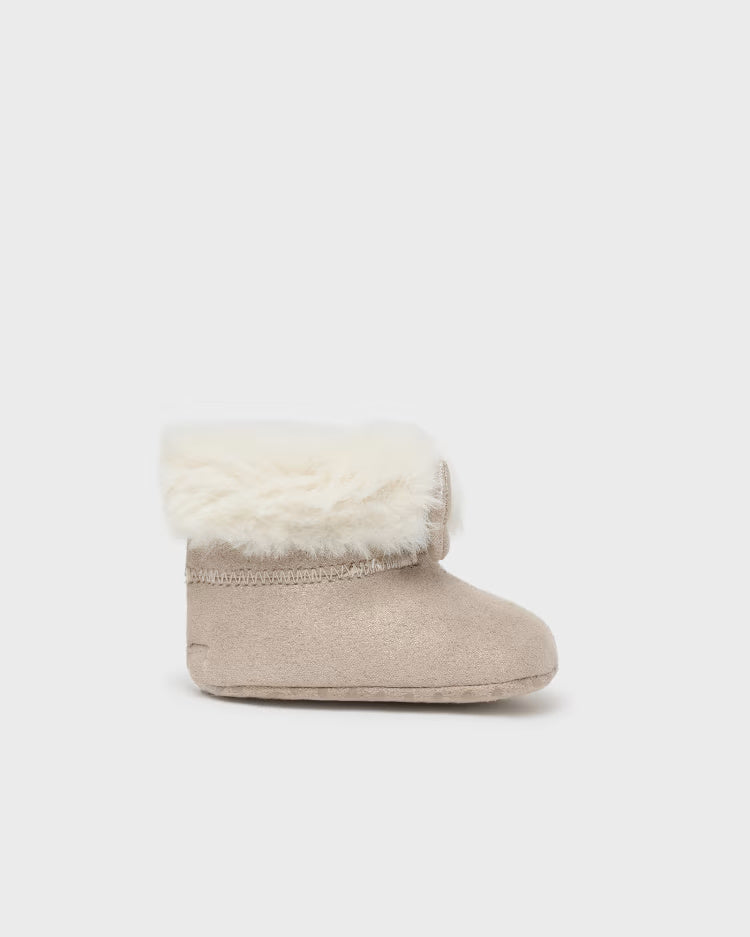 Scarpe pellicciotto neonata Mayoral Newborn noce Mayoral Noce