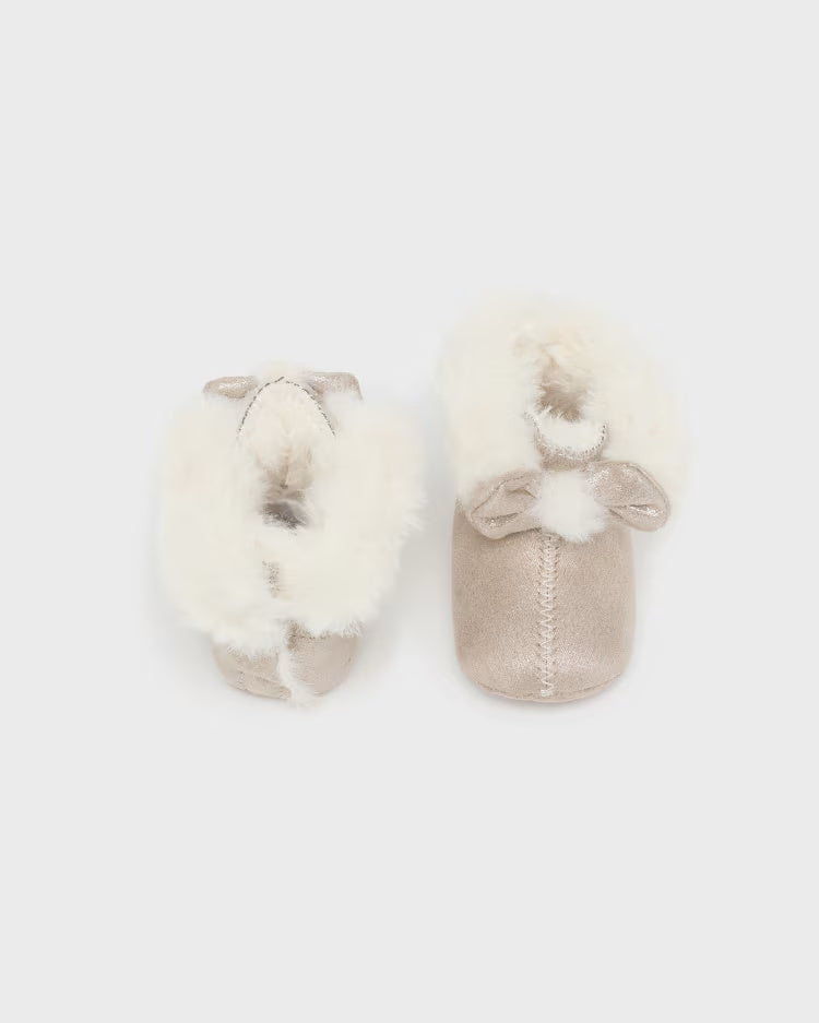 Scarpe pellicciotto neonata Mayoral Newborn noce Mayoral Noce