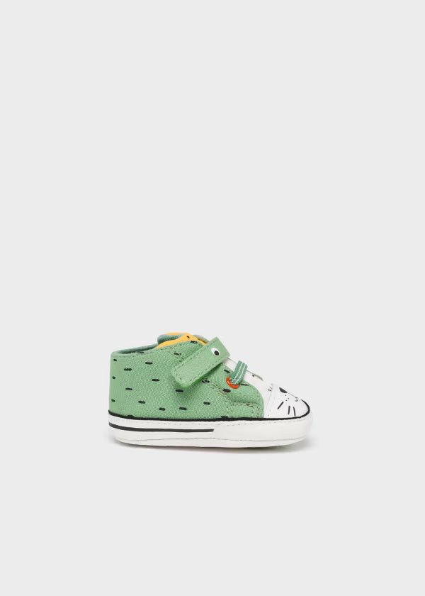 Scarpe tela verde neonato con velcro Mayoral Newborn - ErreGiModaBimbo