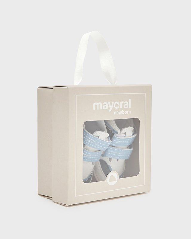 Scarpette spotive neonato Mayoral Newborn bianche azzurre - ErreGiModaBimbo