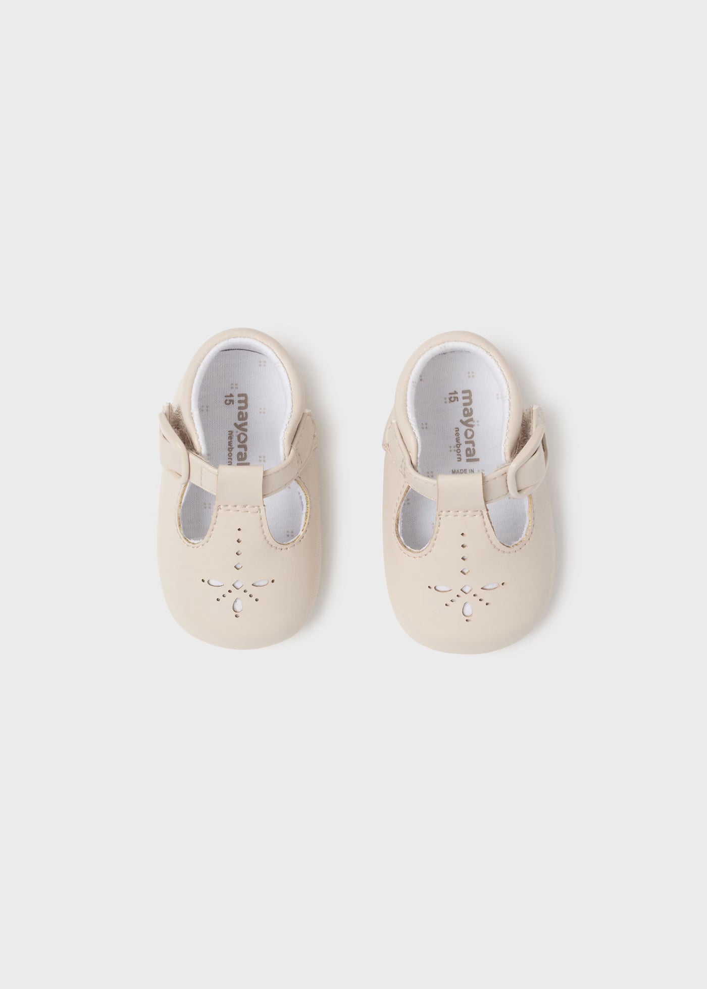 Scarpine eleganti neonato Mayoral Newborn crema Mayoral 15 (0-2 Mesi)