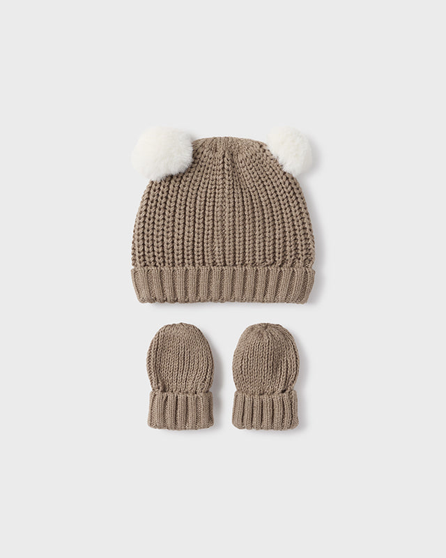 Set cappello e manopole in maglia neonato Mayoral Newborn marrone Mayoral Marrone
