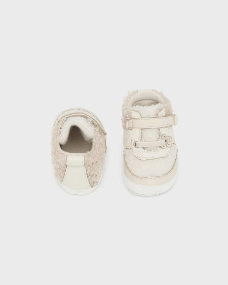 Stivaletto sportivo neonata Mayoral Newborn panna riccio Mayoral Panna