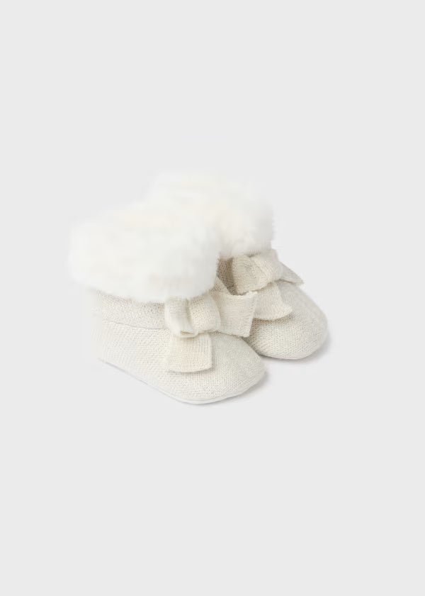Stivaletto tricot pellicciotto neonata Mayoral Newborn champagne - ErreGiModaBimbo