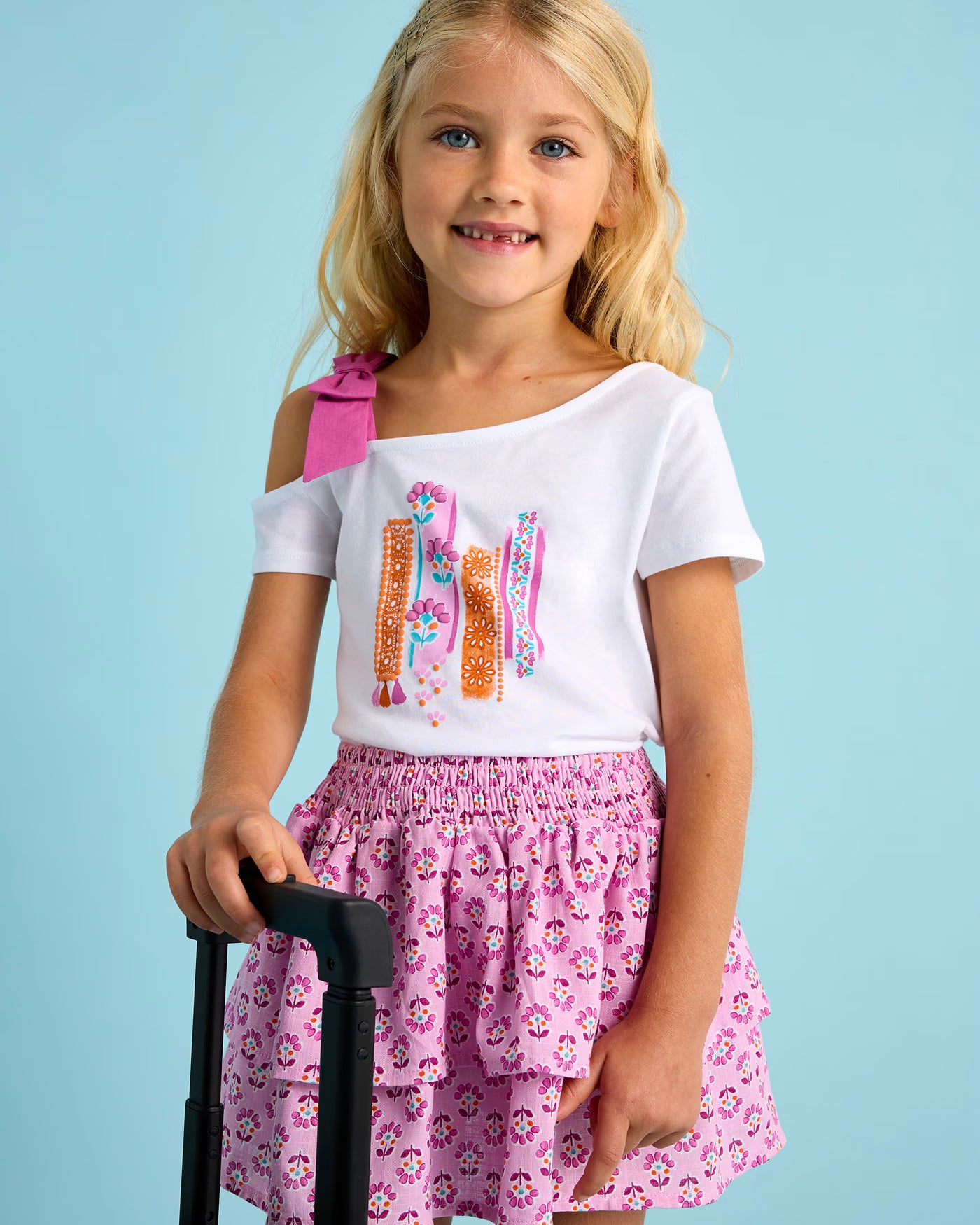 T-Shirt asimmetrica bambina Mayoral bianca grafica orchidea Mayoral Bianco