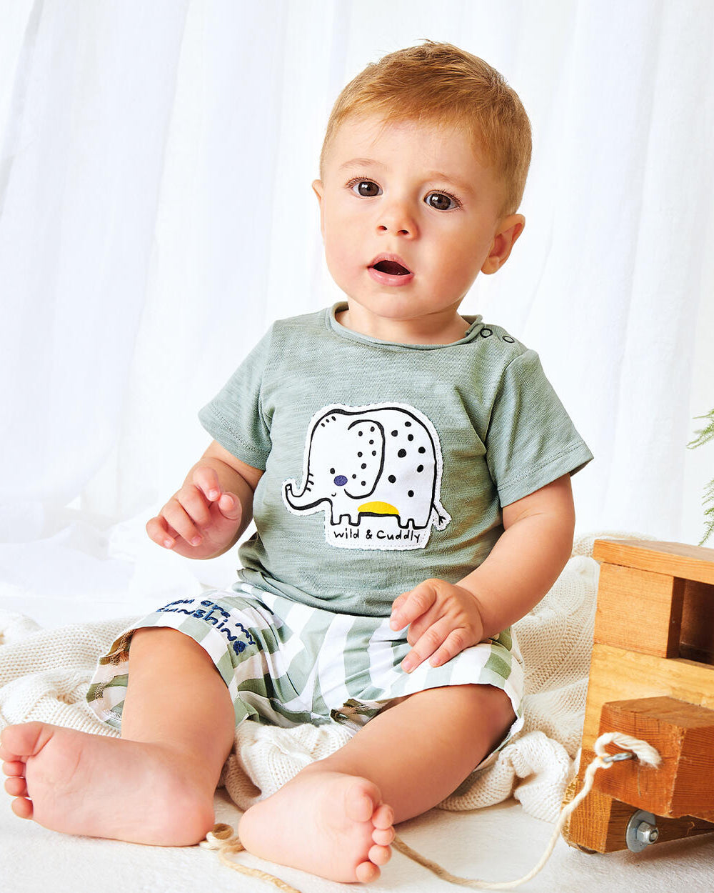 T-Shirt neonato iDO Elefantino verde salvia iDO Verde