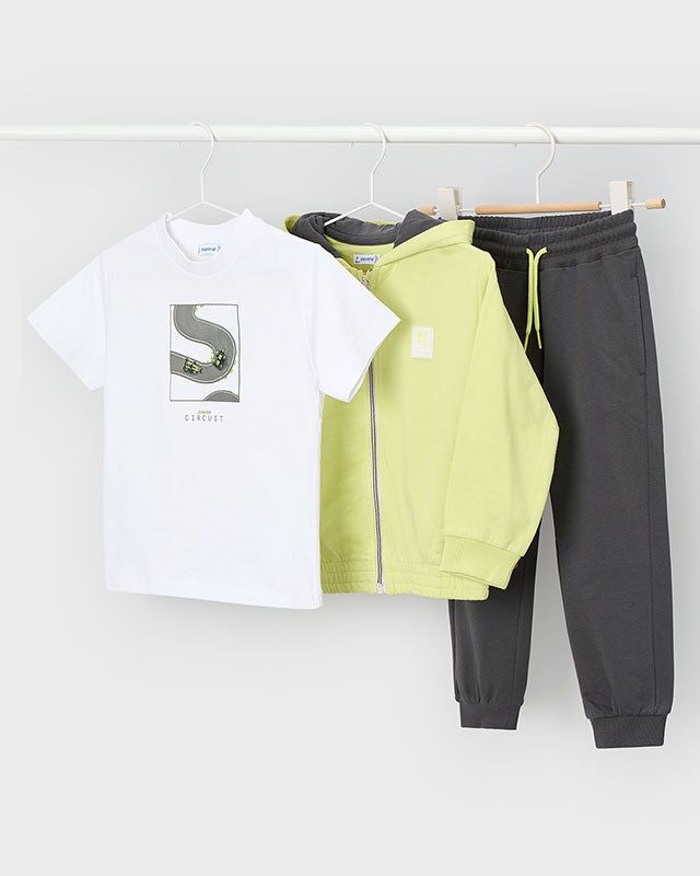 Set di abbigliamento bambino Mayoral con felpa, pantaloni e T-shirt in verde citronella