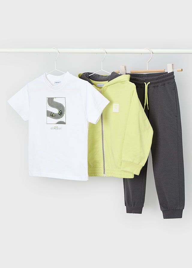 Set di abbigliamento bambino Mayoral con felpa, pantaloni e T-shirt in verde citronella