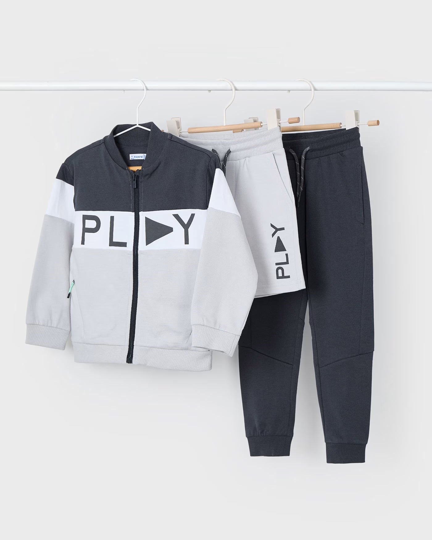 Tuta con due pantaloni bambino Mayoral grigio PLAY Mayoral Grigio