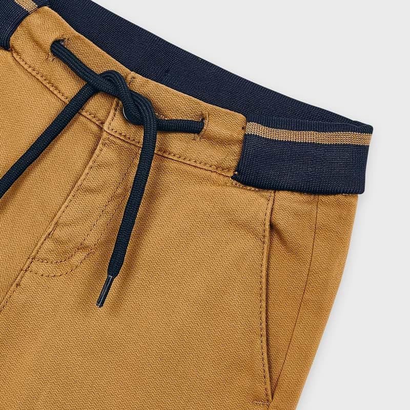 Pantalone strutturato bambino Mayoral soft caramello - ErreGiModaBimbo