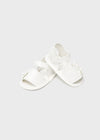 Sandali con chiusura velcro fiore neonata Mayoral Newborn bianco - ErreGiModaBimbo