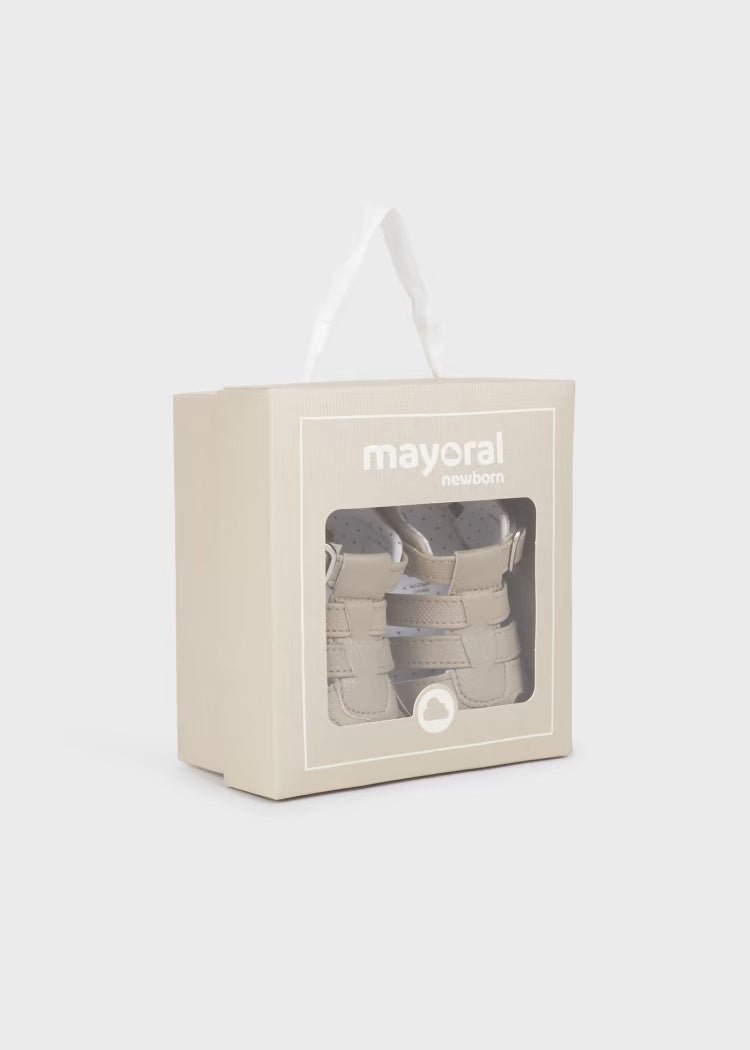 Sandali ragnetto con fibbia neonato Mayoral Newborn tortora - ErreGiModaBimbo