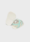 Sandali stampati con chiusura velcro neonata Mayoral Newborn verde acqua