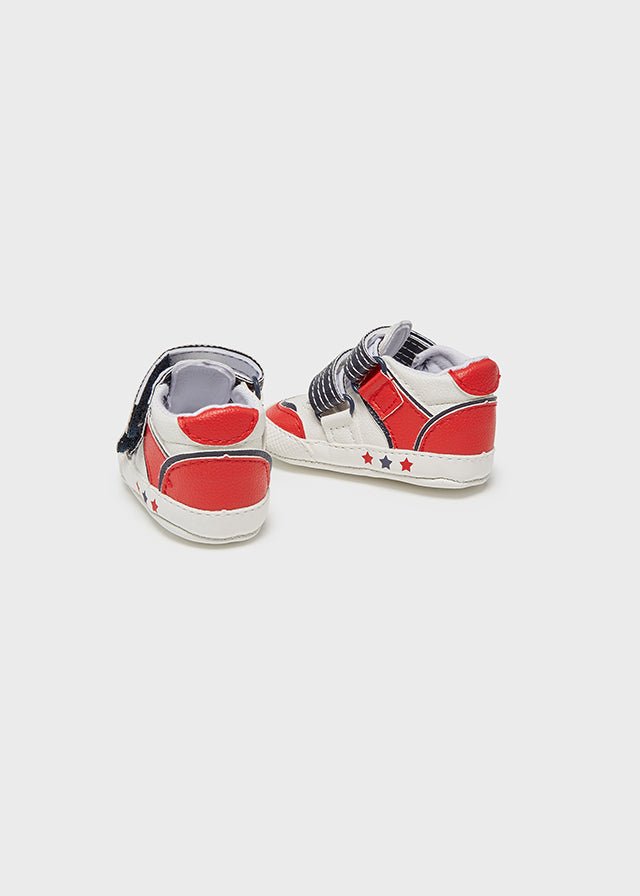 Scarpette spotive neonato Mayoral Newborn bianche rosse - ErreGiModaBimbo