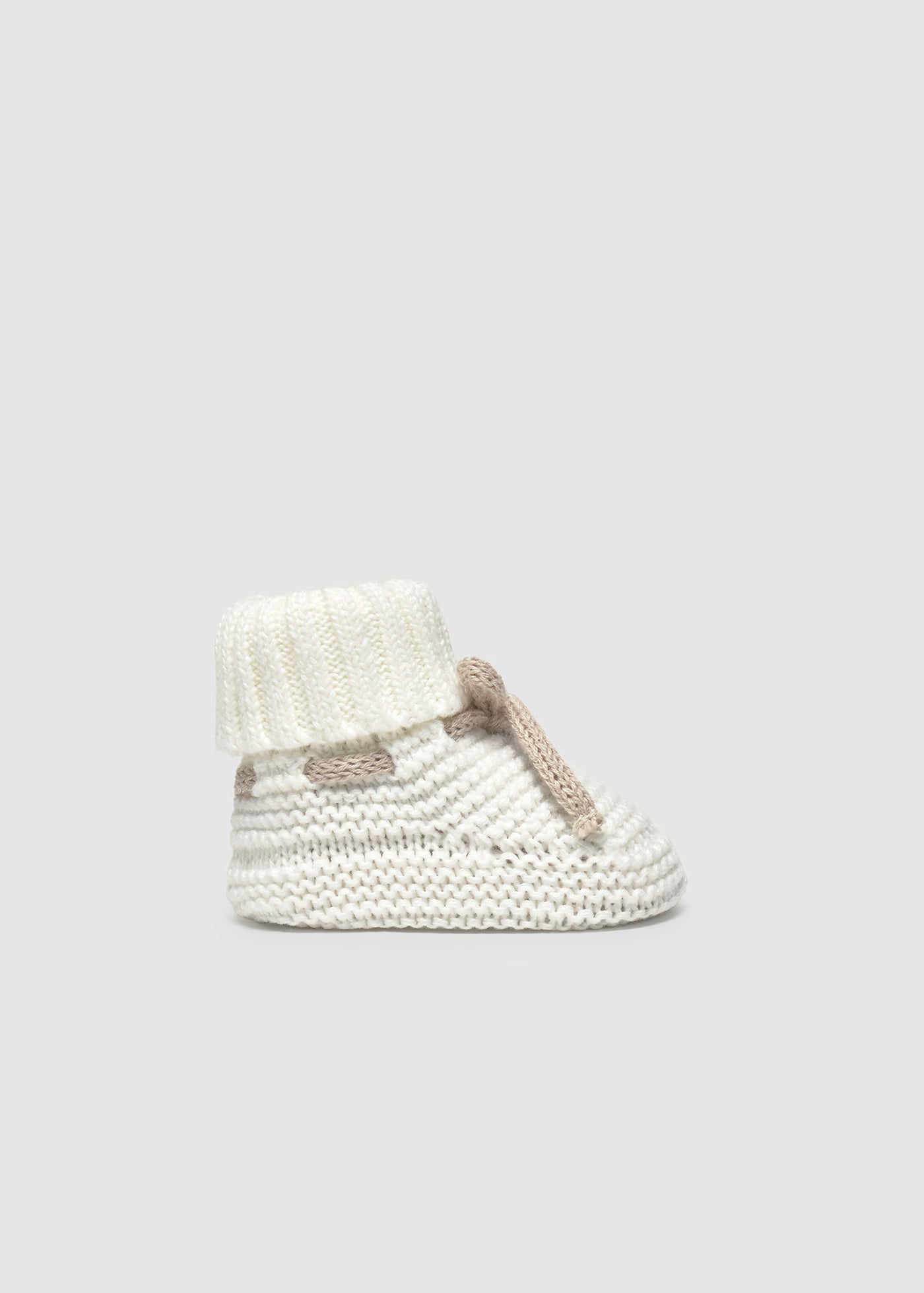 Scarpine tricot in cotone neonato Mayoral Newborn panna Mayoral 0 Mesi