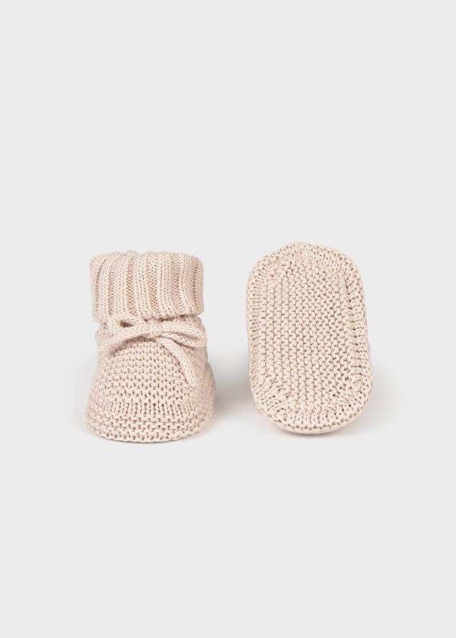 Scarpine tricot neonato Mayoral Newborn in filo beige Mayoral 0 Mesi