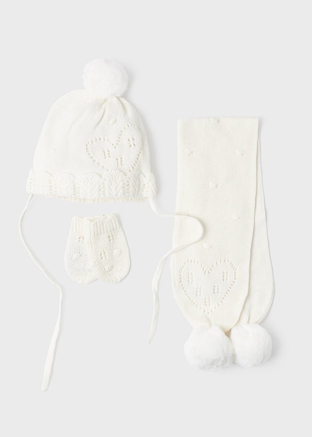 Set 3 pezzi panna cappello sciarpa e manopole neonata Mayoral - ErreGiModaBimbo