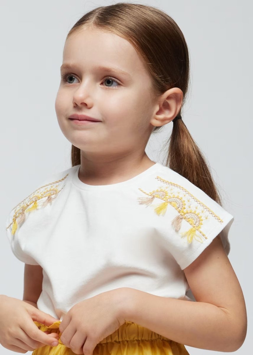 T-Shirt bianca bambina Mayoral frange gialle - ErreGiModaBimbo