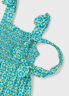 Dettaglio del vestito abbinato bambina Mayoral con stampa floreale, tessuto in cotone, abbigliamento bambina primavera-estate