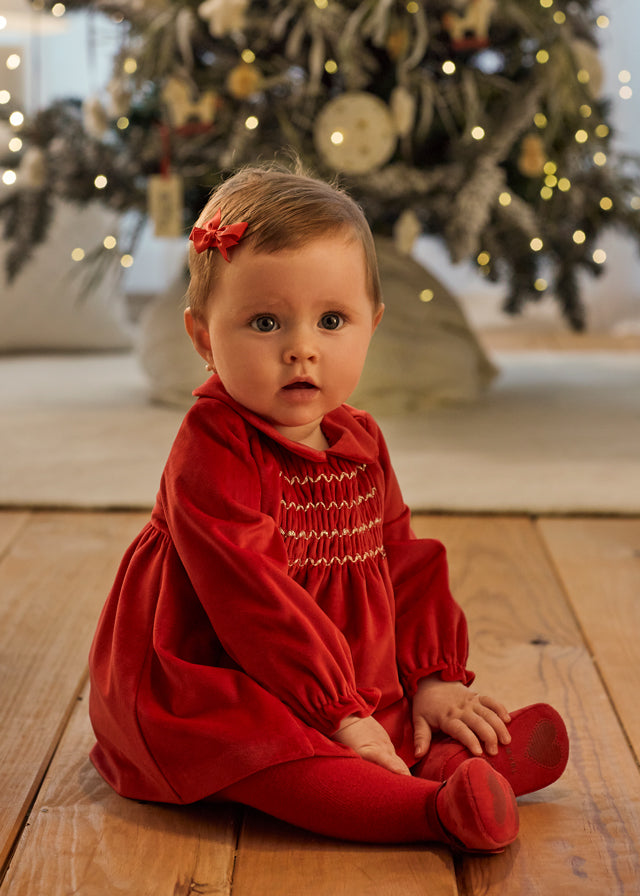 Mayoral Newborn red velvet ruffle dress for baby girls ErreGiModaBimbo Mayoral Newborn red velvet ruffle dress for baby girls ErreGiModaBimbo